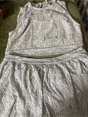 Xhilaration White Lace Two-Piece Skirt Set